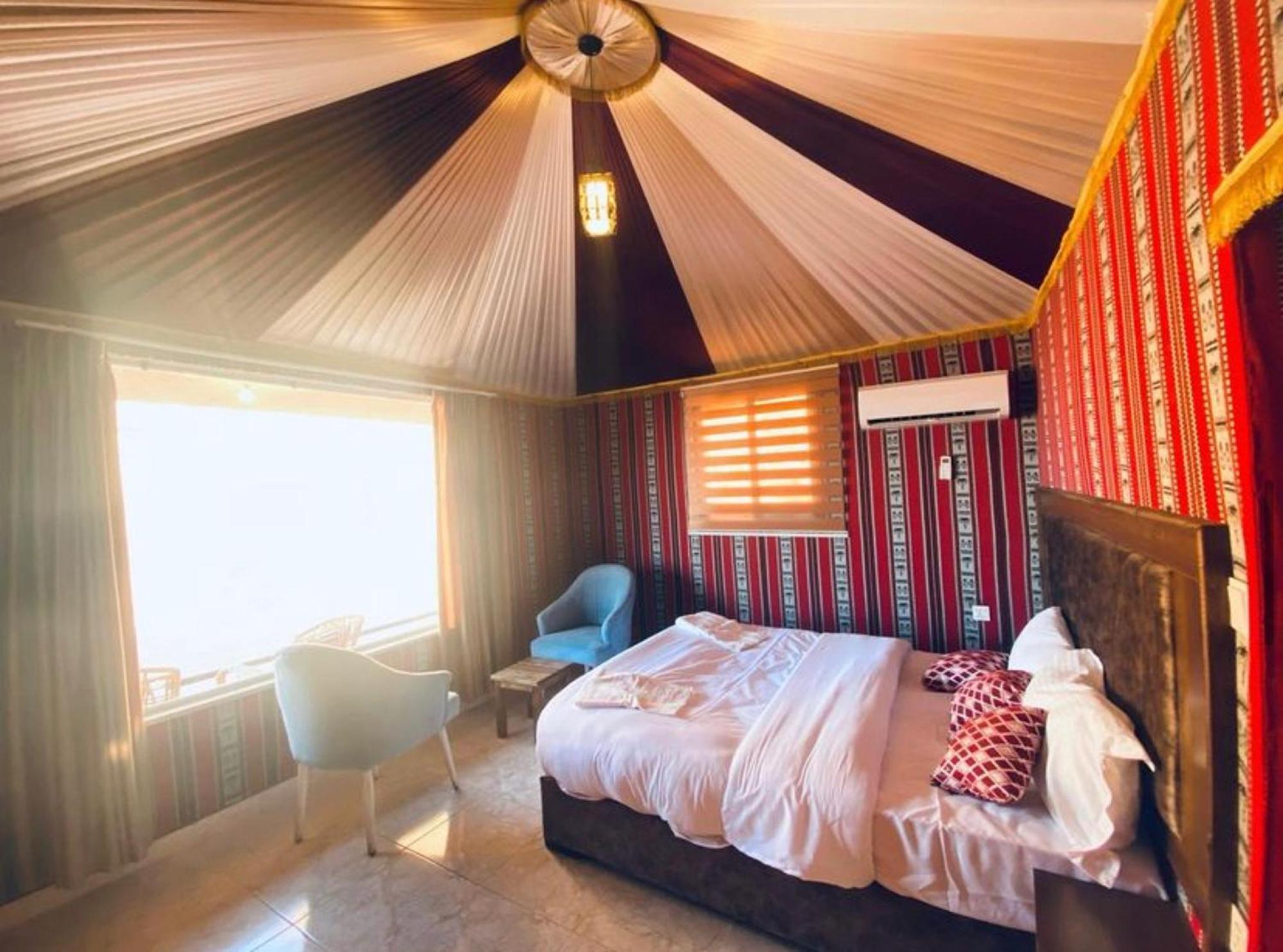وادي رم Julia Rum Luxury Camp المظهر الخارجي الصورة